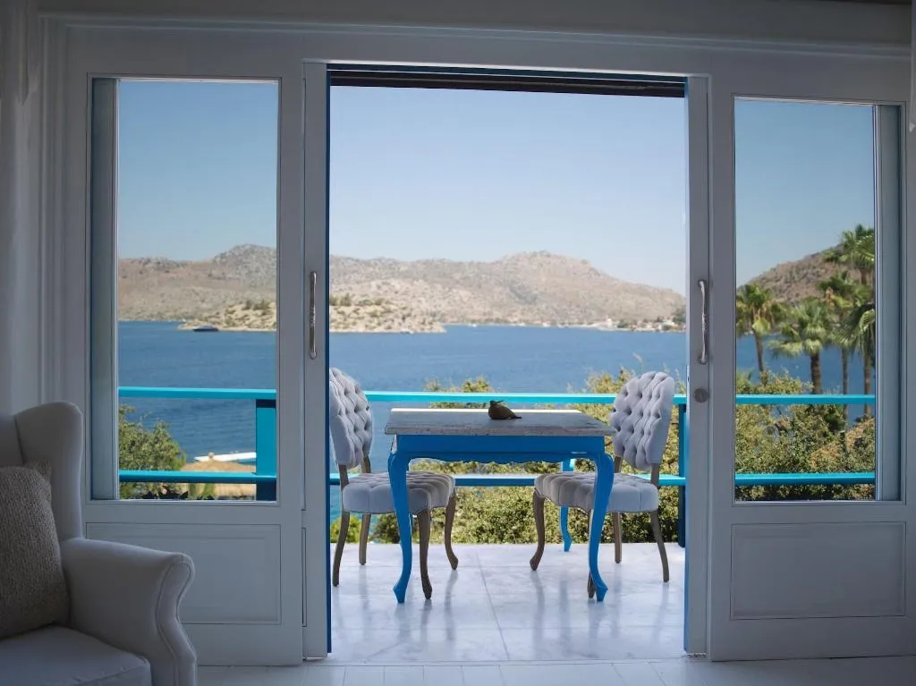 Room, Sabrina's Haus, Dalaman