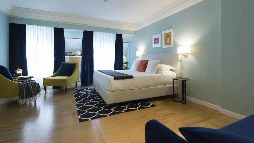 JUNIOR SUITE CAPACITY 3 Room, Sonder Missori, Milan