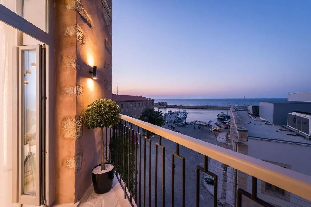 Room, Madonna Del Mare, Crete