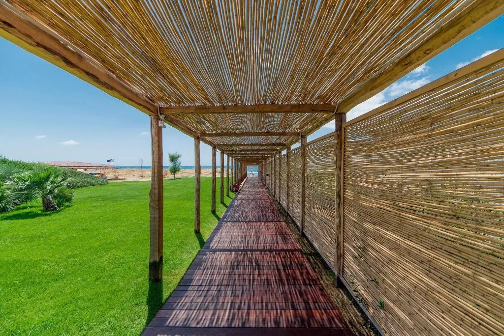 Beach, Cumeja Beach Club & Hotel, Naples