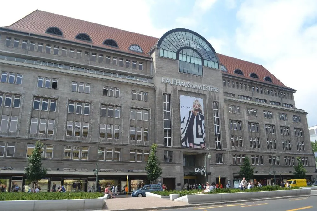 General view, Astrid, Berlin