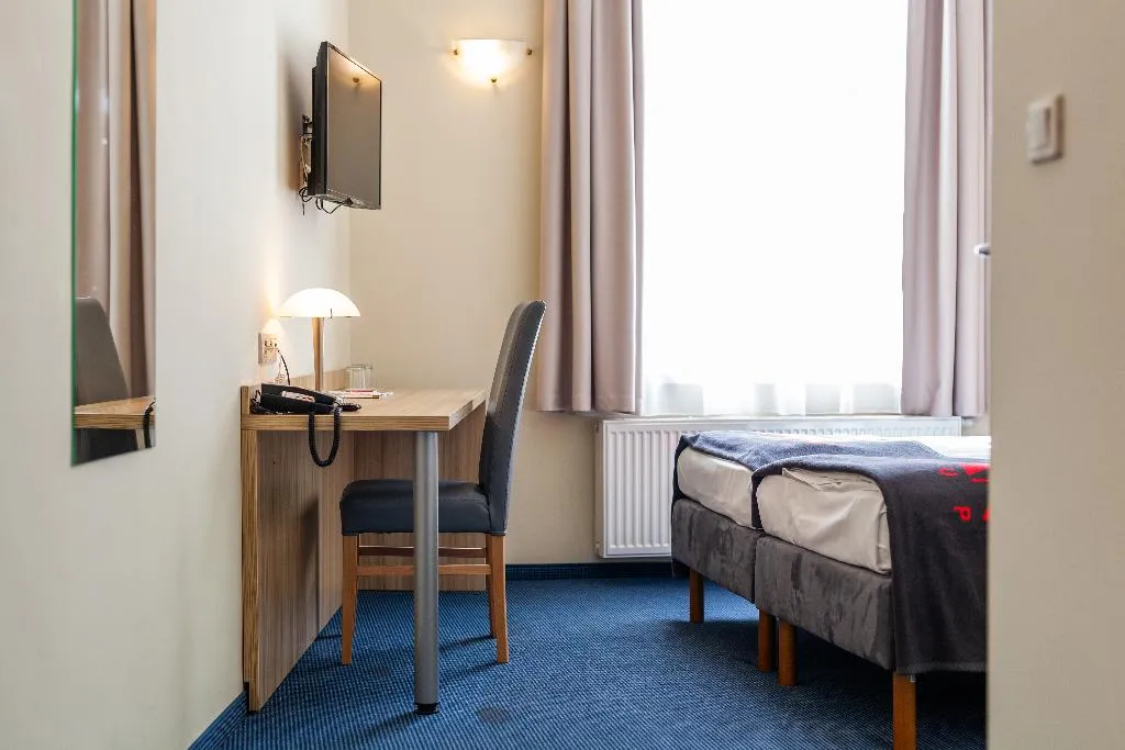 TWIN PREMIUM Room, Jordan Guest Rooms, Krakow