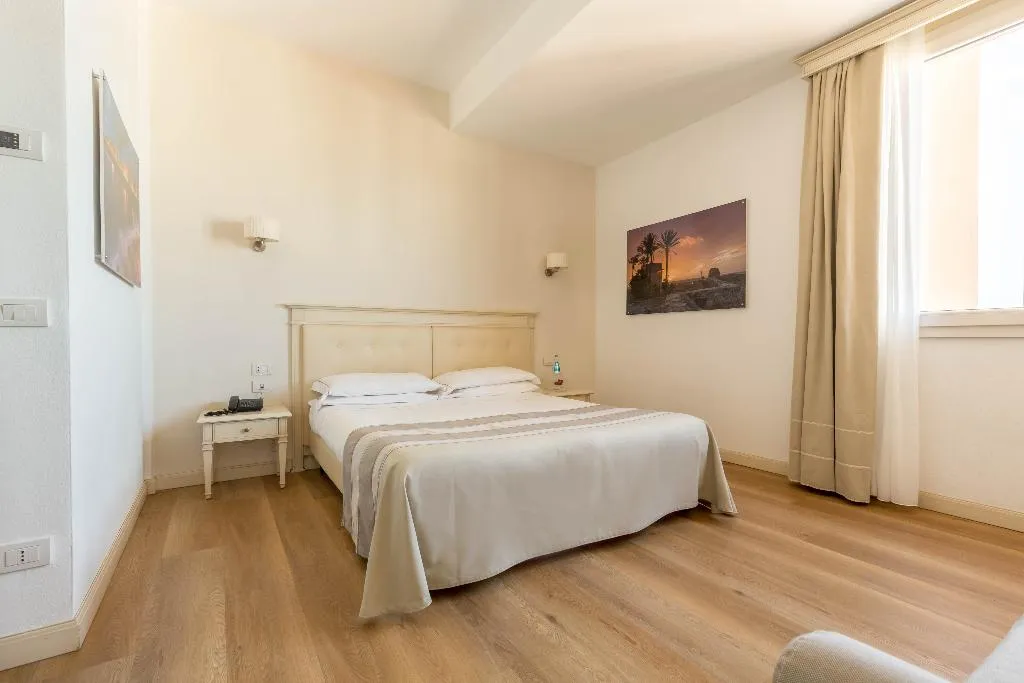 FAMILY ROOM STANDARD Room, Hotel Catalunya, Alghero