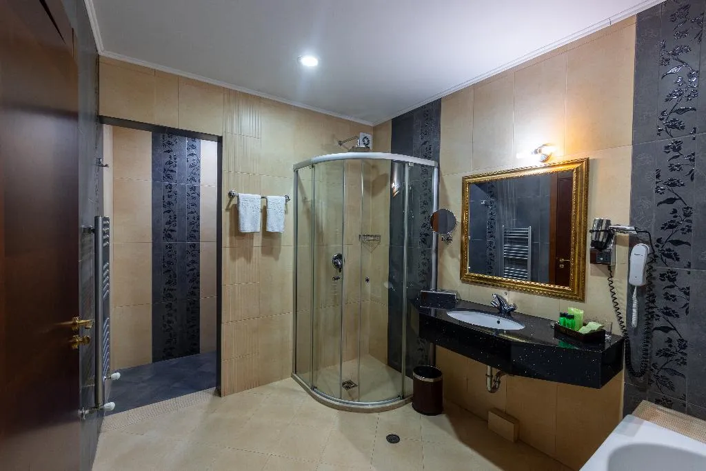 Room, Grand Hotel & Spa Primoretz, Bourgas