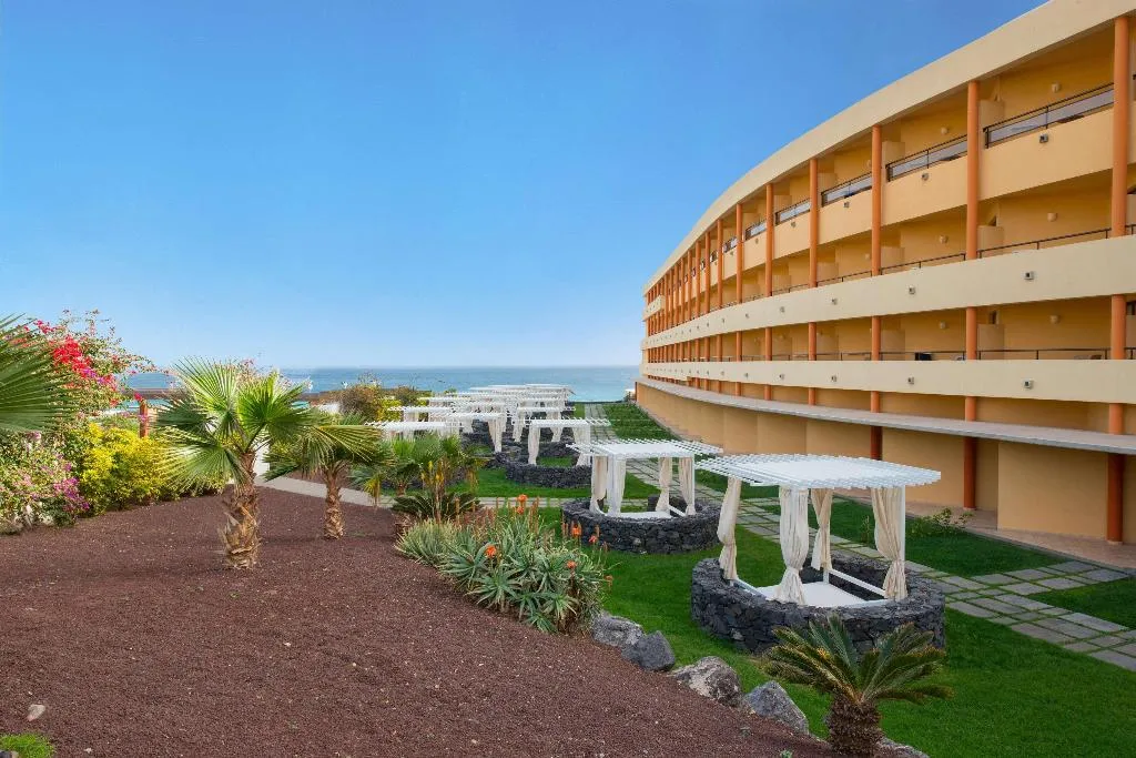 Terrace, Iberostar Waves Playa Gaviotas, Fuerteventura