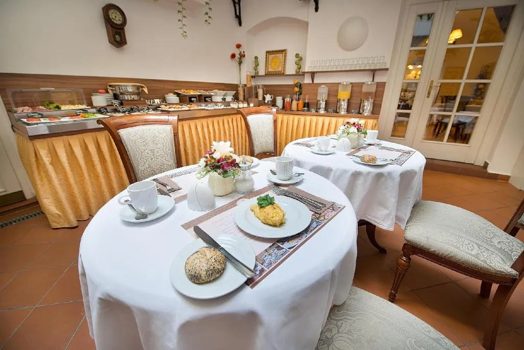 Restaurant, Boutique Hotel Constans, Prague