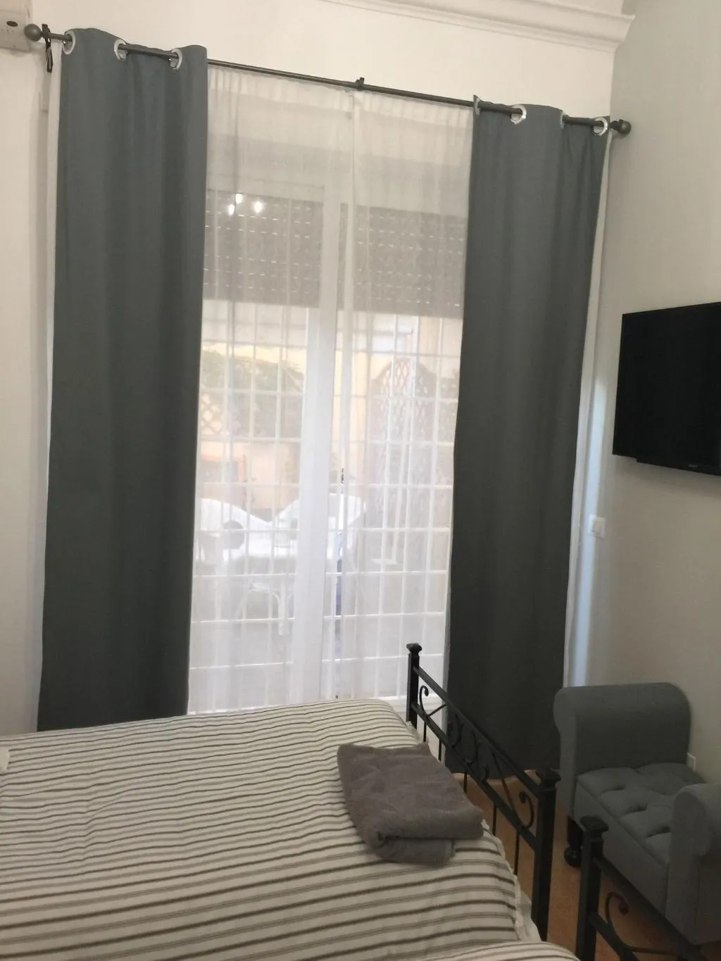 Room, La Piazzetta Delle Regine, Rome