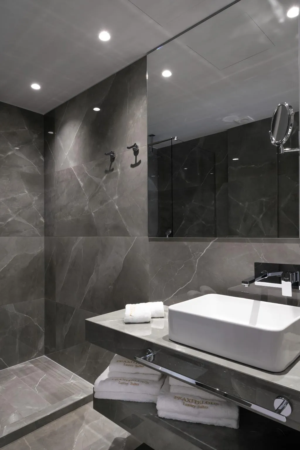 DOUBLE ONE BEDROOM ONE BATHROOM Room, Praxitelous Luxury Suites, Athens