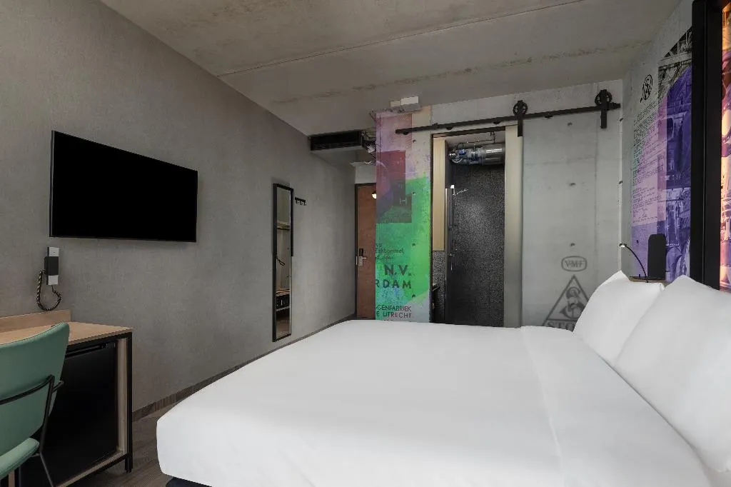 DOUBLE CITY VIEW Room, Inntel Hotels Amsterdam Landmark, Amsterdam