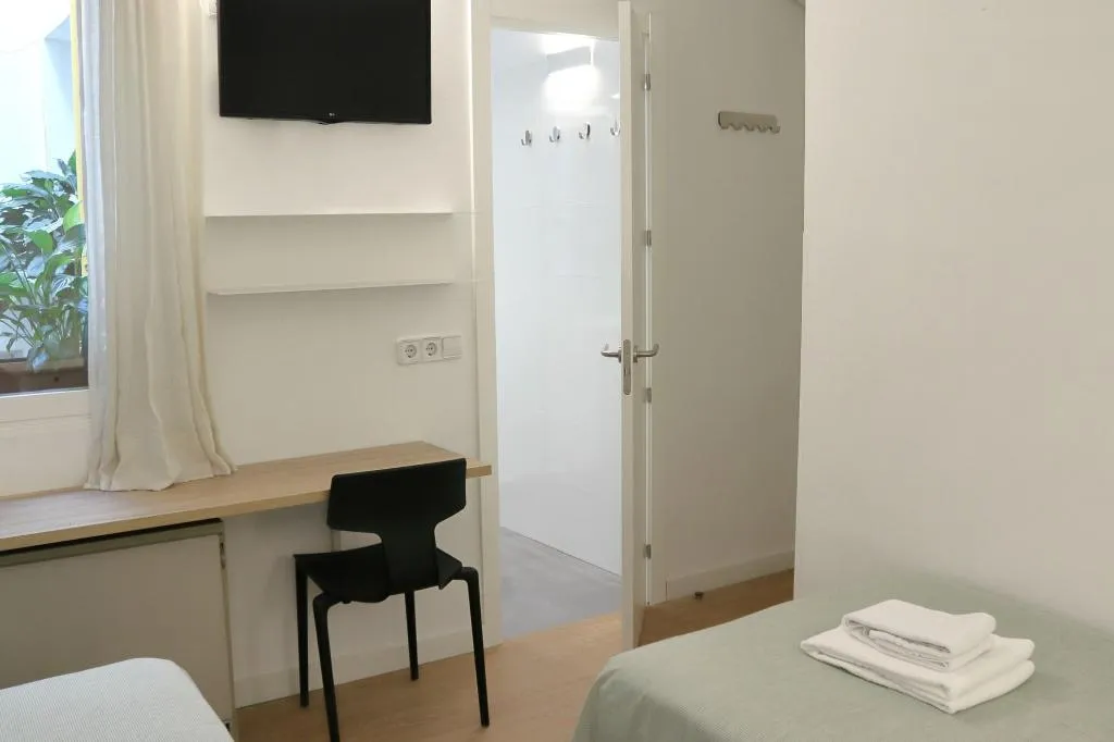 Room, Hostal La Zona, Madrid