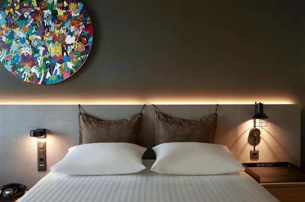 Room, Moxy Athens City, Athens