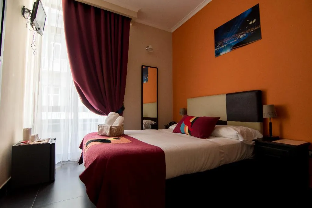 DOUBLE STANDARD Room, Hotel Plebiscito Aparthotel, Naples
