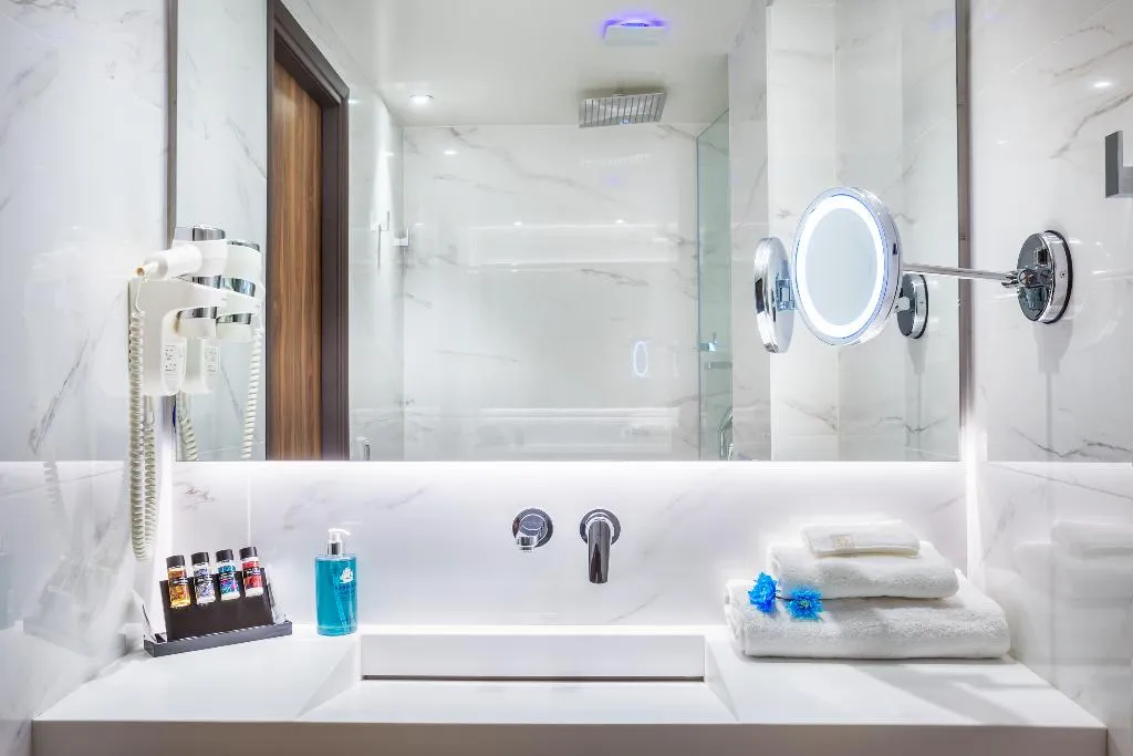 SUITE CITY VIEW Room, Imperial Plus | Urban Smart Hotel Thessaloniki, Halkidiki