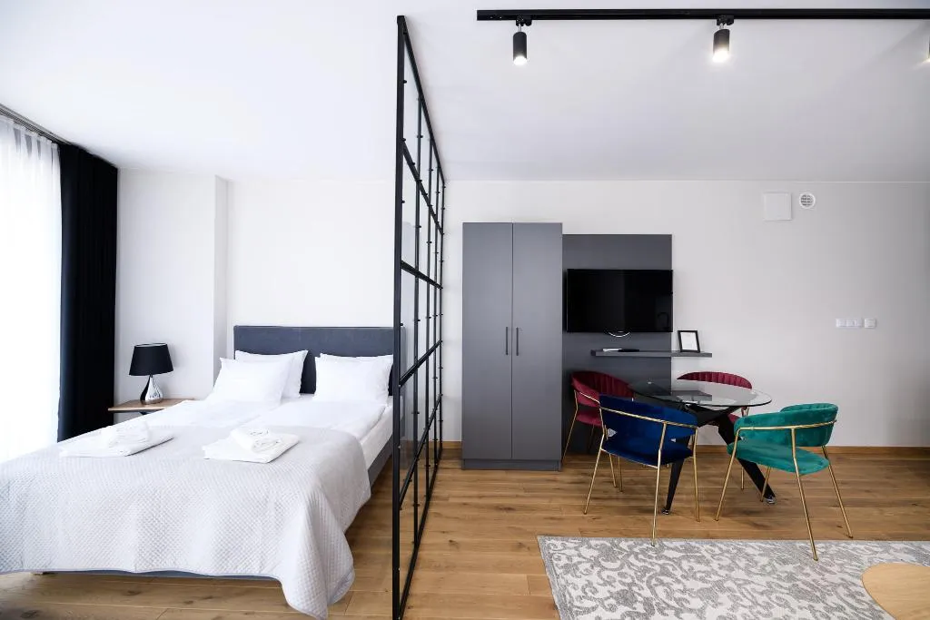STUDIO DELUXE Room, Aparthotel Inspire Miodova Residence, Krakow