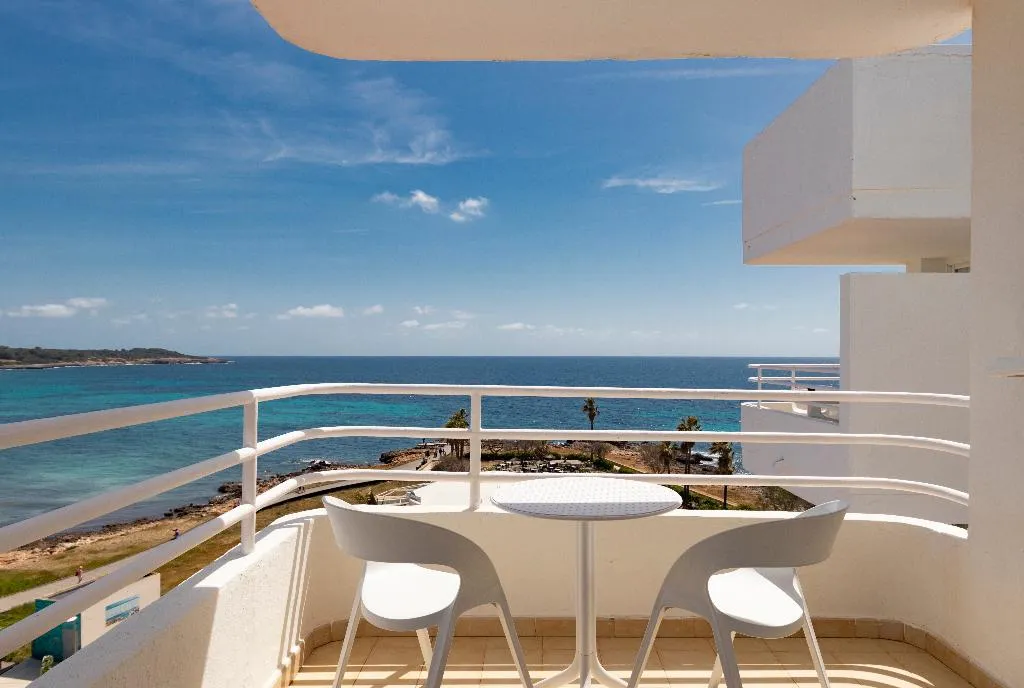 DOUBLE SINGLE USE STANDARD Room, Palia Sa Coma Playa, Majorca