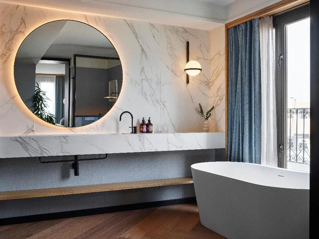 SUITE STANDARD Room, Kimpton Vividora Hotel, Barcelona