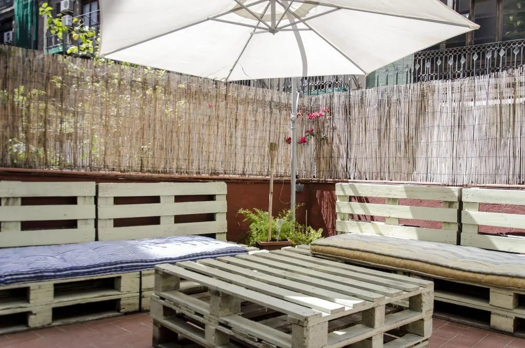 Terrace, Bed Art Barcelona, Barcelona
