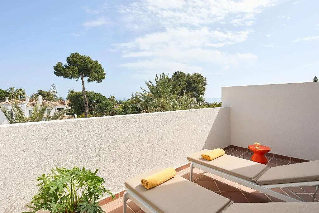 SUITE STANDARD Room, Kimpton Los Monteros Marbella, Costa Del Sol
