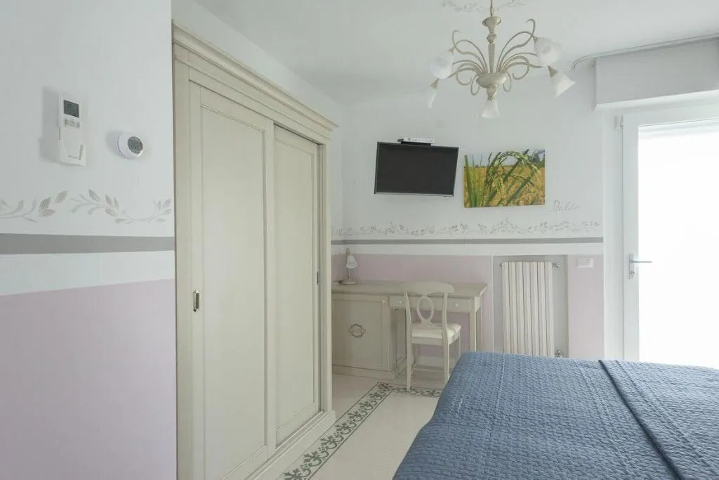 Room, Maison 39, Milan