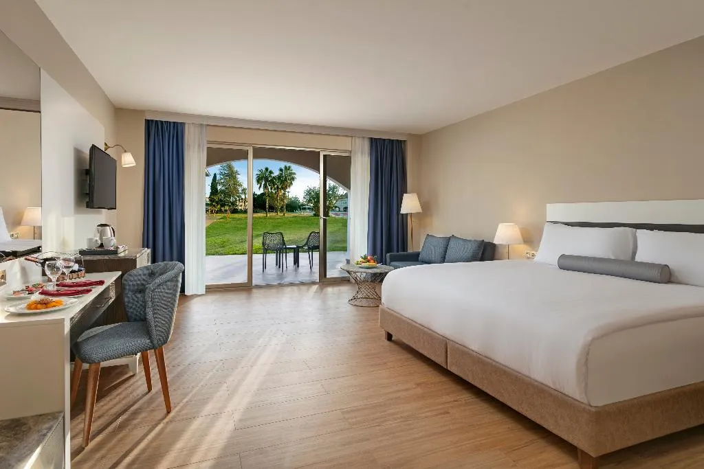 SUITE GARDEN VIEW Room, Sirene Belek Hotel, Antalya