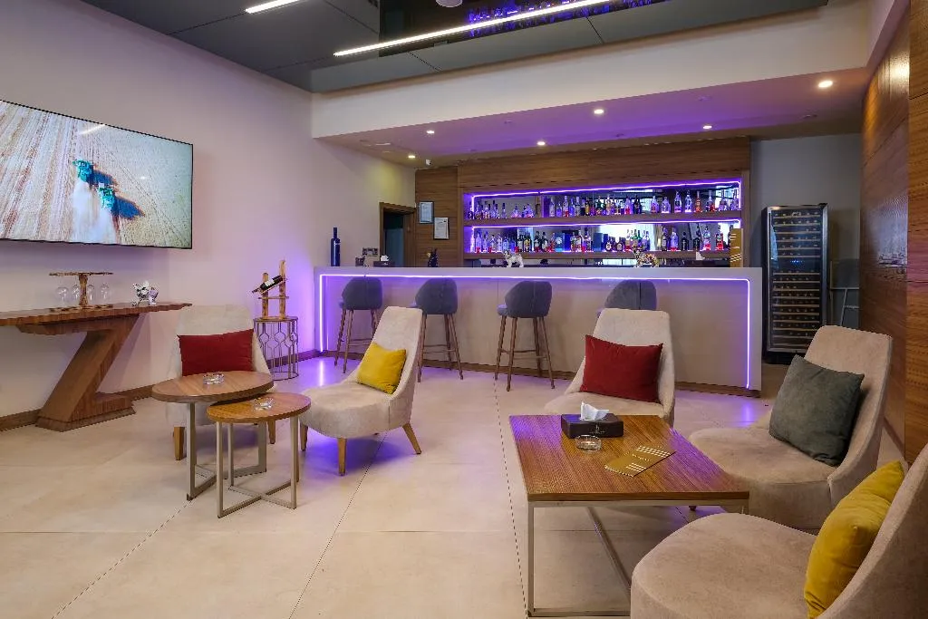 Bar, Kenzi Basma, Casablanca