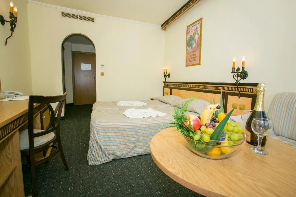 DOUBLE SINGLE USE SIDE SEA VIEW Room, Andalucia Beach, Bourgas