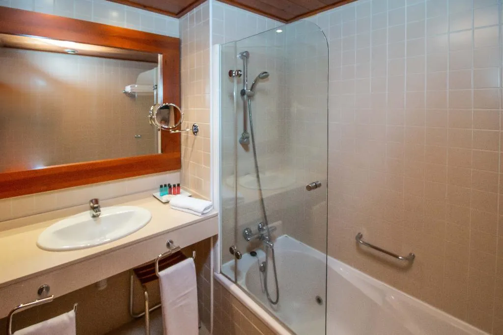 DOUBLE SINGLE USE STANDARD Room, Fontanals Golf, Costa Brava