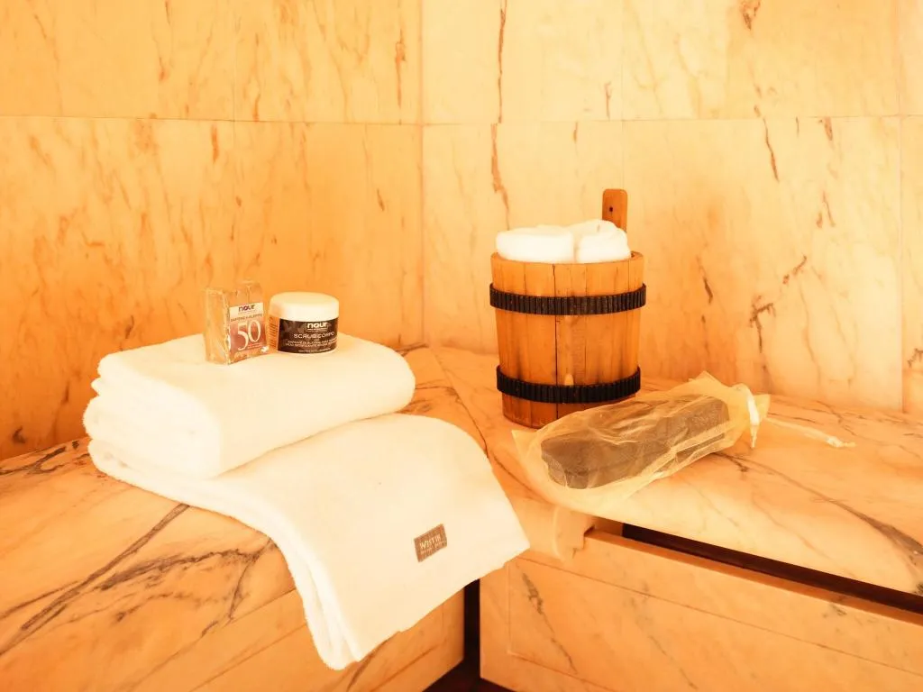 Room, The Westin Palace Milan, Milan