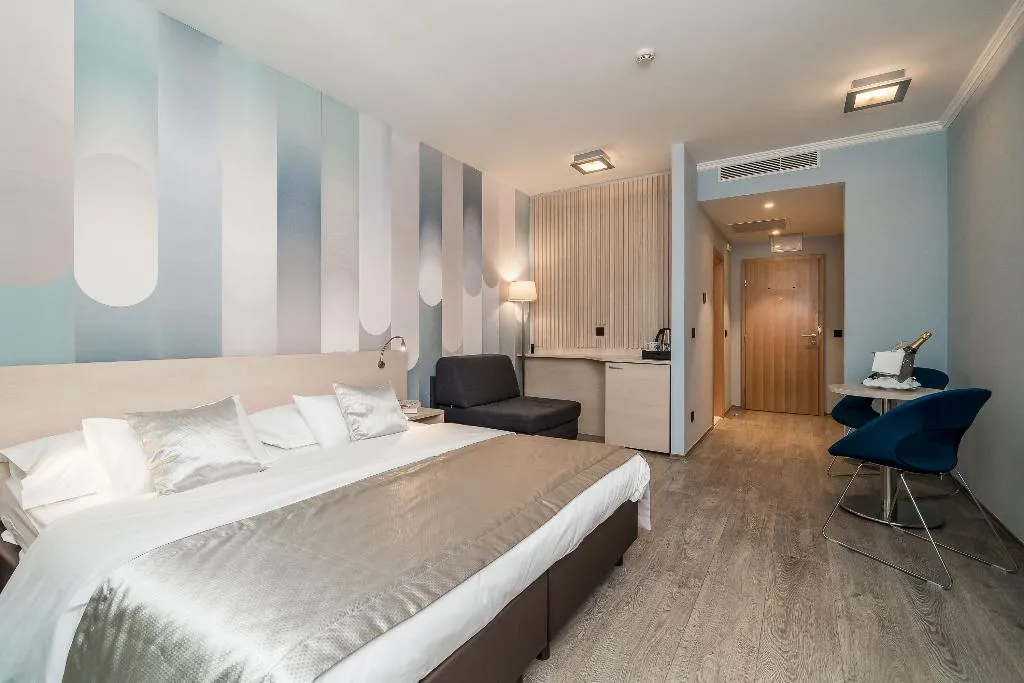 DOUBLE SUPERIOR Room, Berkeley, Dubrovnik