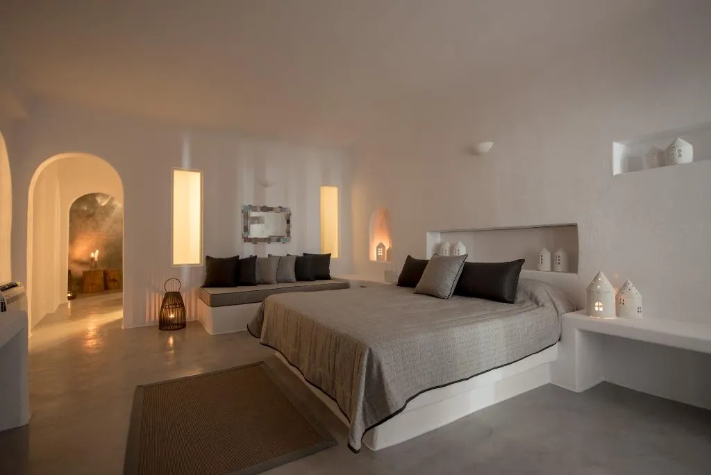 VILLA WITH JACUZZI Room, Senses Luxury Villa, Santorini