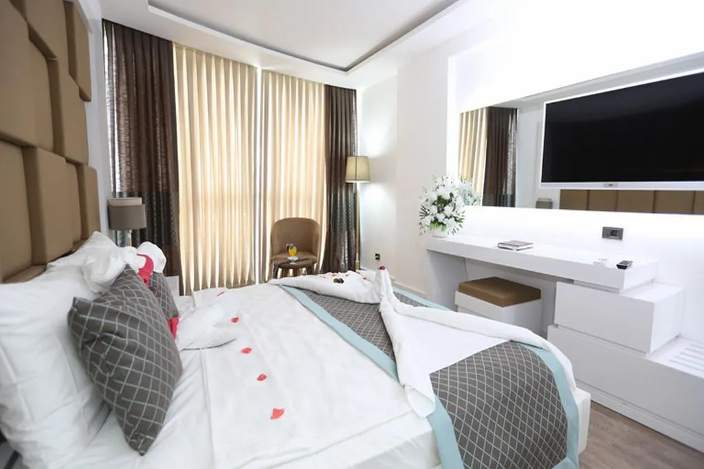 DOUBLE DELUXE Room, Elips Royal Hotel Spa, Antalya