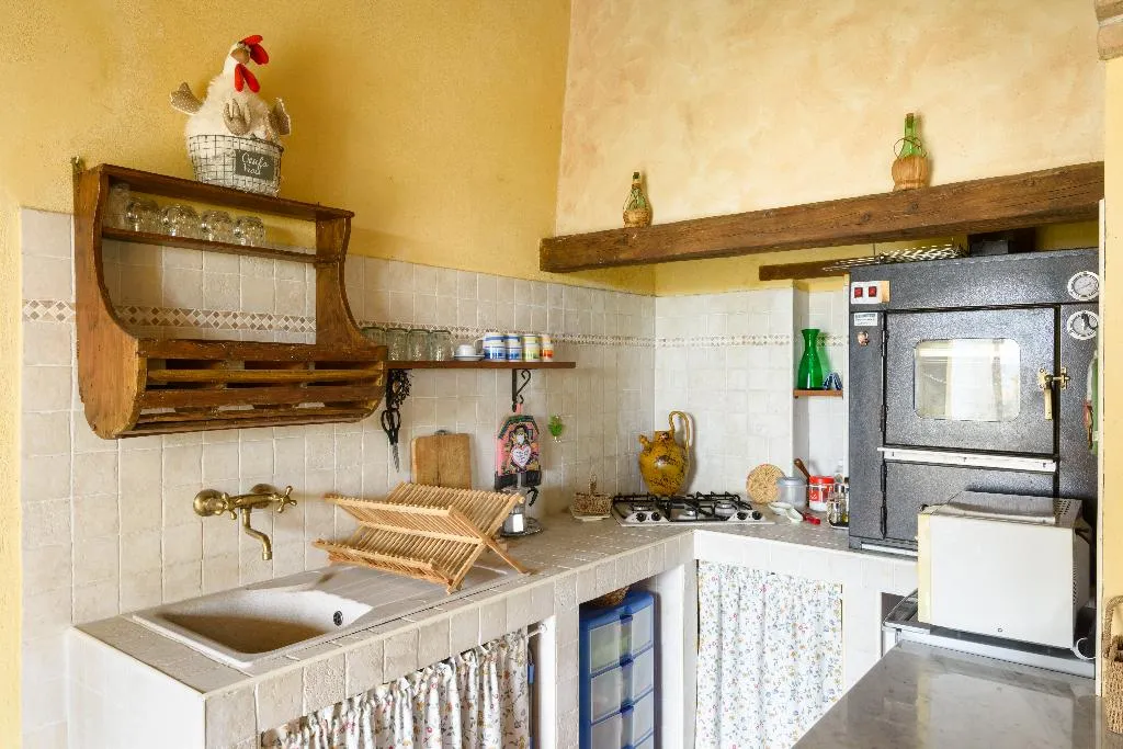 STUDIO CAPACITY 3 Room, Un Petit Paradis, Perugia