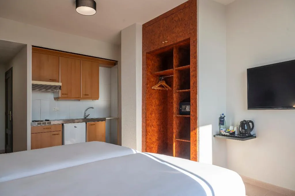 DOUBLE COMFORT Room, Hesperia Sant Joan, Barcelona