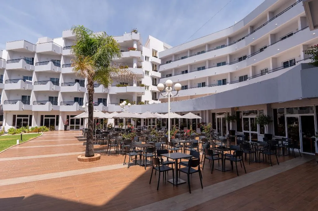 Terrace, Vila Gale Nautico, Algarve