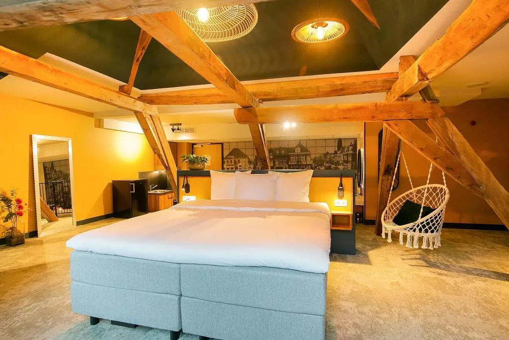 SUITE DELUXE KING BED Room, Marktstad Hotel, Amsterdam