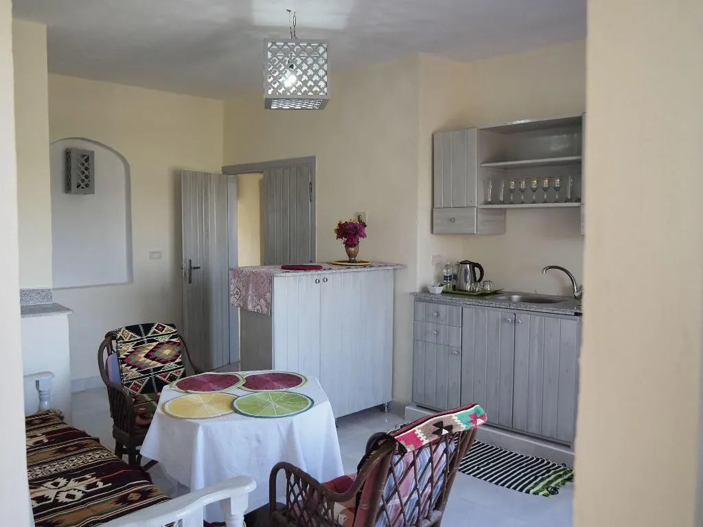 Room, Nile Compound Hotel, Luxor
