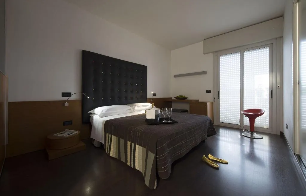 Room, Hotel Vienna, Venice