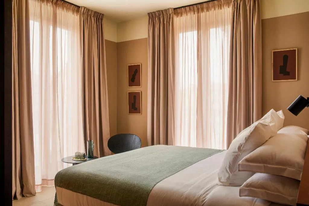 DOUBLE SUPERIOR WITH BALCONY Room, Casa Y Fonda 1888, Madrid