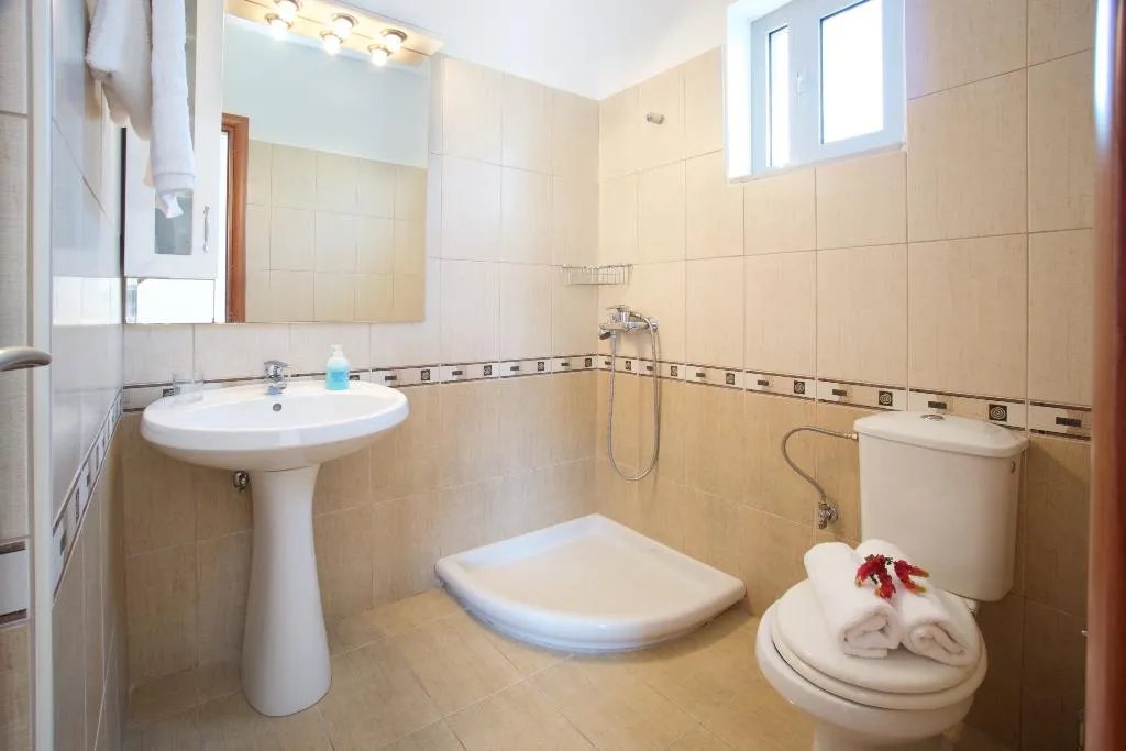 APARTMENT STANDARD Room, Diamanto, Kefallinia