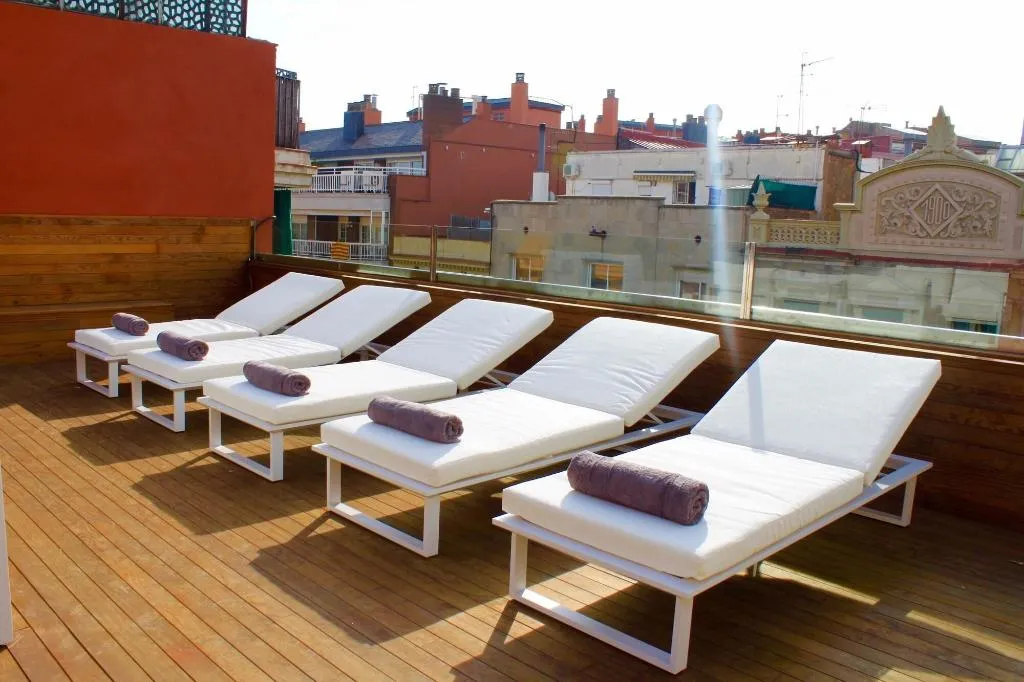 Terrace, Hotel Well And Come, Barcelona