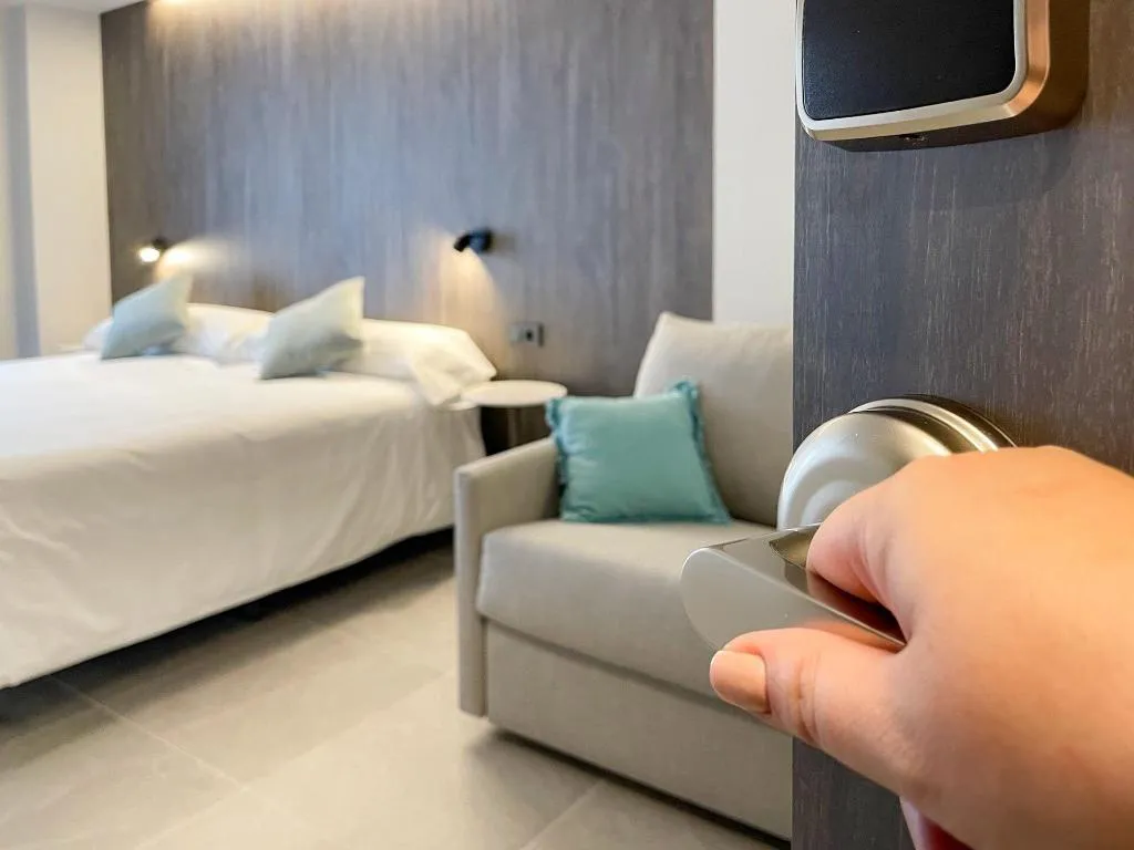 Room, Hostal Quatre Llunes, Costa Blanca