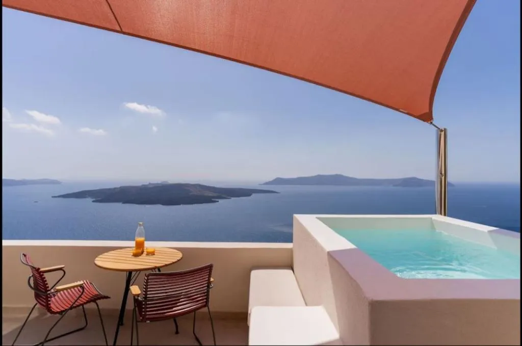 SUITE WITH JACUZZI Room, Panorama Santorini Boutique Hotel, Santorini