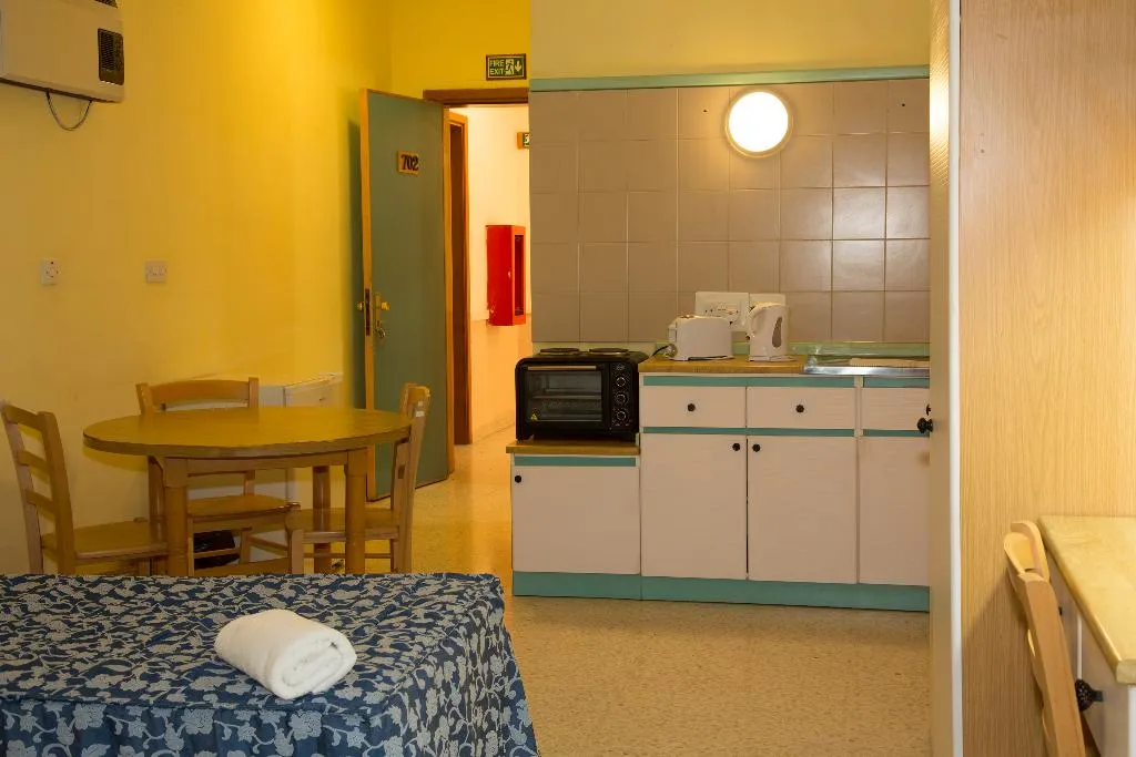 APARTMENT ONE BEDROOM Room, Burlington Apartments, Malta