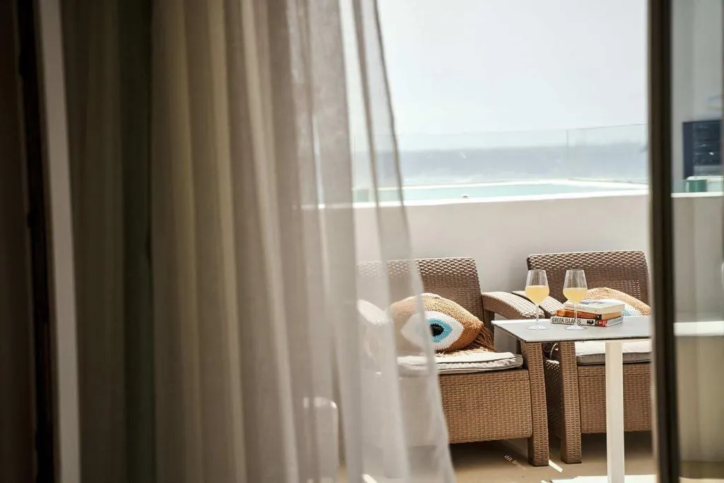 Terrace, Arte & Mare Elia Mykonos Suites, Mykonos