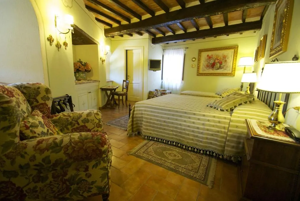 Room, Albergo Torre Sangiovanni, Perugia