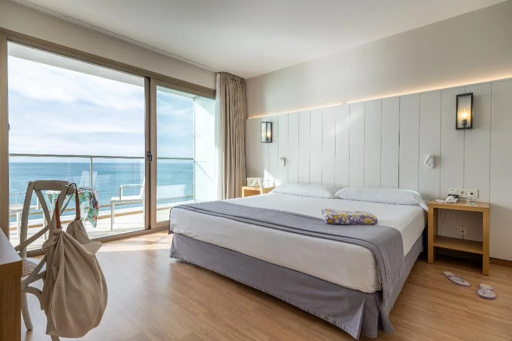 SUITE SEA FRONT Room, Estival Torrequebrada, Costa Del Sol