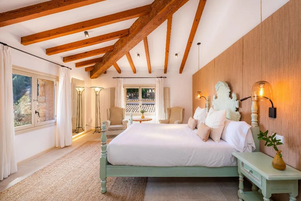 Double or Twin SUPERIOR Room, Finca Albellons, Majorca
