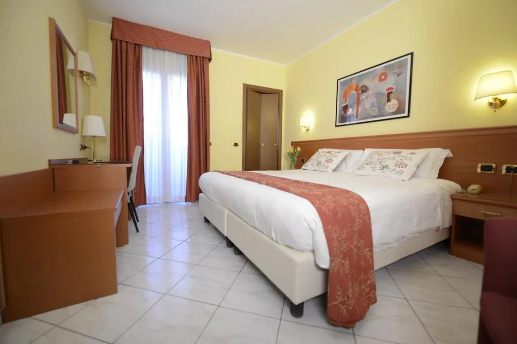 General view, Hotel Florence, Milan