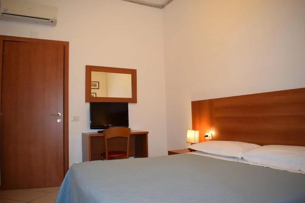 Room, Hotel Dalmazia, Florence