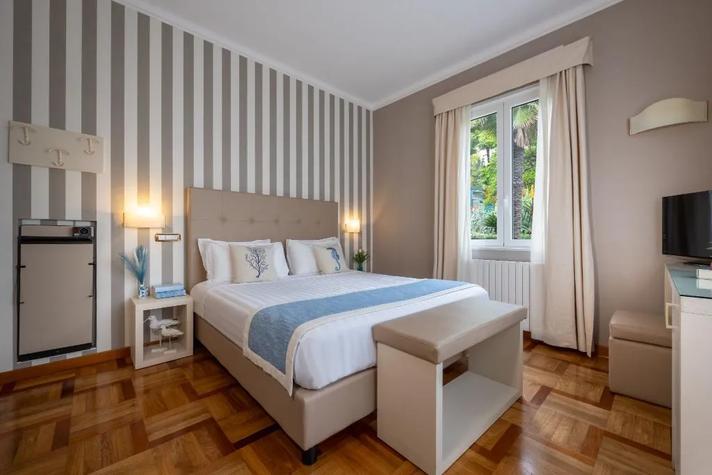 Double or Twin DELUXE Room, Hotel Metropole, Cagliari